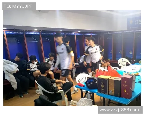 水原三星与城南对决展现精彩足球盛宴双方球员全力以赴争夺胜利荣耀