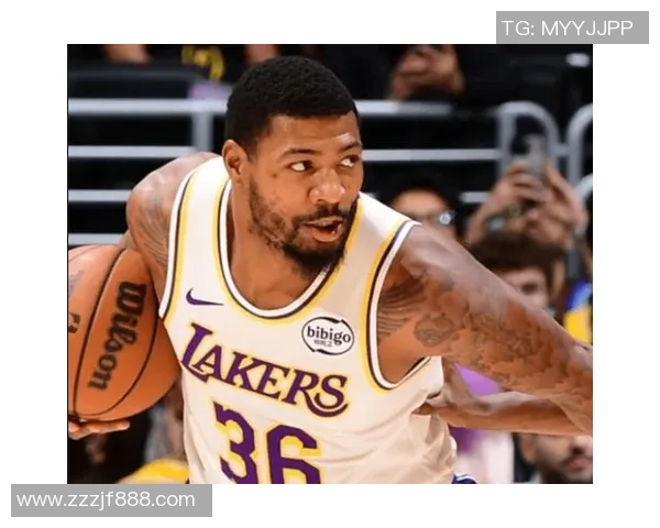 马库斯斯马特在NBA赛季中的表现与球队战术的深度分析